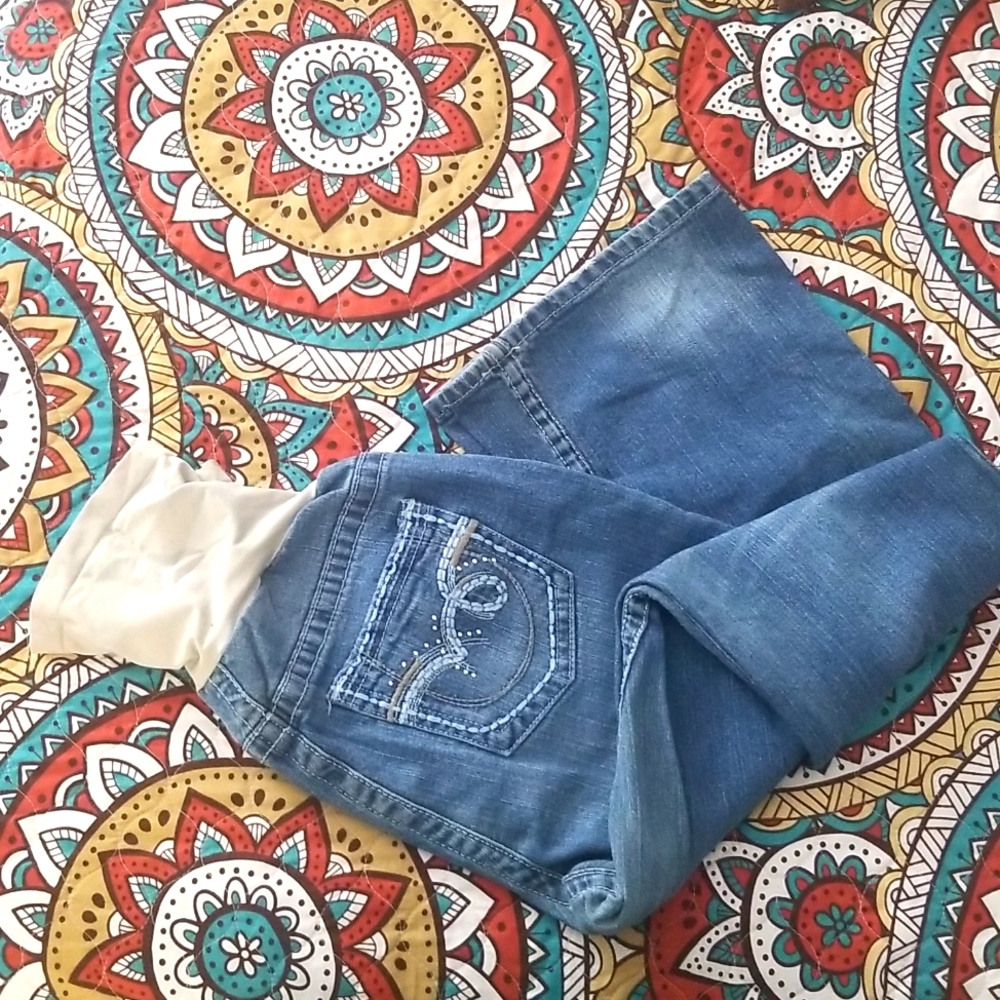 Maternity jeans